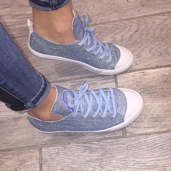 guess blue sneakers